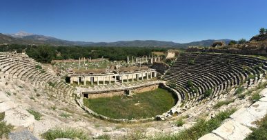 Afrodisias : Yoldan Çıkartan Şehir Afrodisias Antik Kenti 2 387x203 - Afrodisias : Yoldan Çıkartan Şehir