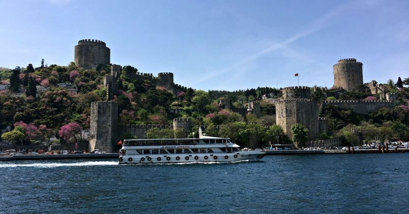 Erguvan zamani bogaz 805x423 - Erguvan Zamanı Boğaz Turu