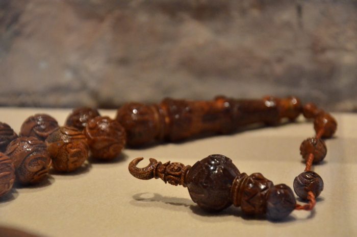 kuka tesbih 700x464 - Siyavuş Paşa Medresesi Hilye-i Şerif ve Tesbih Müzesi