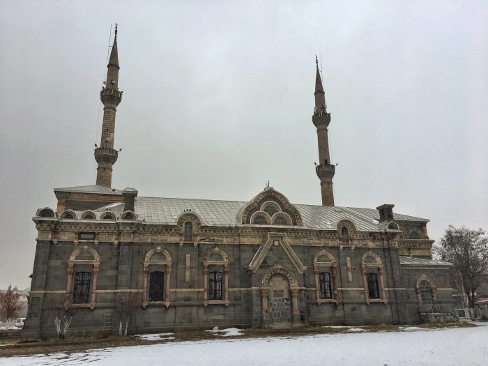 Aleksandr Nevsky kilisesi fethiye camii 700x525 - Kars : Soğuk Diyarların Sıcak Şehri