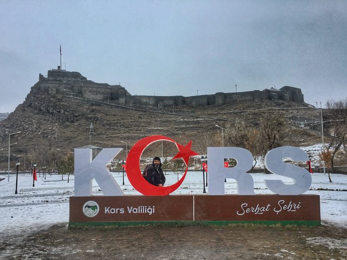 Kars : Soğuk Diyarların Sıcak Şehri Kars Kalesi k 700x525 - Kars : Soğuk Diyarların Sıcak Şehri