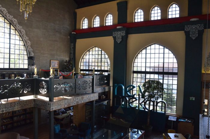 Nevmekan : Hangardan Kültür Merkezine Nevmekan Cafe 700x464 - Nevmekan : Hangardan Kültür Merkezine