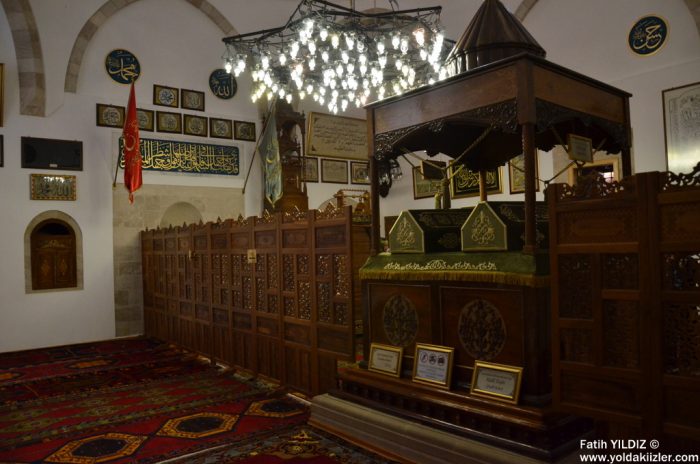 Darende : Somuncu Baba'nın Duası, Suyun Bereketi somuncu baba turbesi darende 700x464 - Darende : Somuncu Baba'nın Duası, Suyun Bereketi