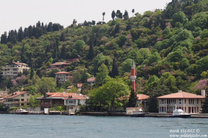 Vaniköy Camii : Boğazda Bir Damla Huzur vanikoy camii bogaz 700x465 - Vaniköy Camii : Boğazda Bir Damla Huzur