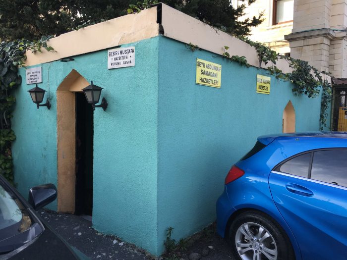 Derya Deniz İstanbul : Karaköy Unkapanı bekri mustafa turbesi 700x525 - Derya Deniz İstanbul : Karaköy Unkapanı