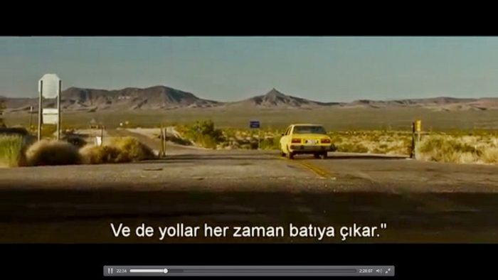 Into The Wild : Yolda Geçen Doğada Biten Bir Hayat yollar her zaman batiya cikar 700x394 - Into The Wild : Yolda Geçen Doğada Biten Bir Hayat