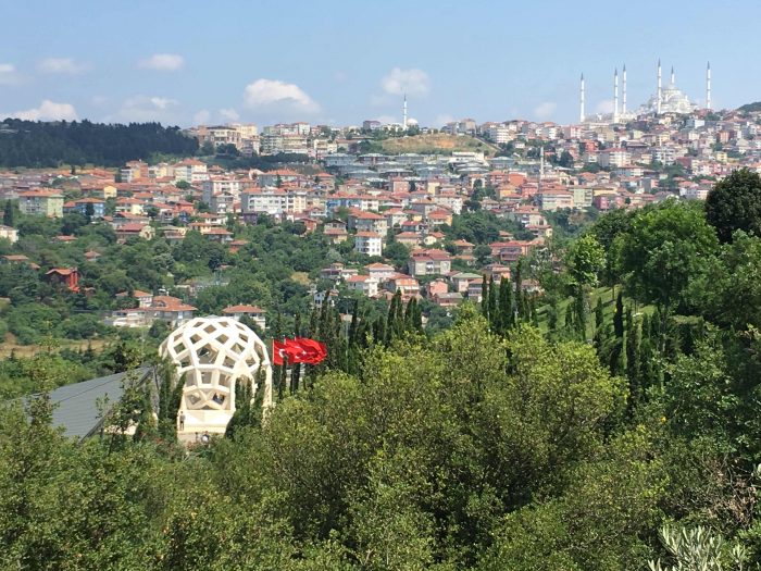 Nakkastepe millet bahcesi 15Temmuz Aniti 700x525 - Nakkaştepe Millet Bah&ccedil;esi : İstanbul'un Yeni Balkonu