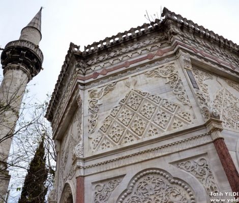 Keçecizade Fuat Paşa Türbesi : Endülüs'ten Bir Demet Kececizade Fuat Pasa Turbesi 470x400 - Keçecizade Fuat Paşa Türbesi : Endülüs'ten Bir Demet