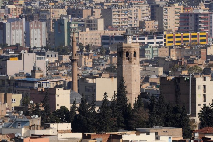 Saat Kulesi : Zamanın Tanıkları Sanlıurfa Saat Kulesi 1 700x465 - Saat Kulesi : Zamanın Tanıkları