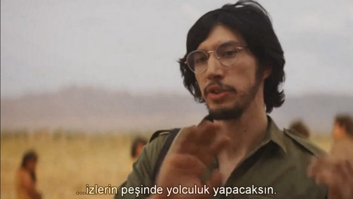 Çöldeki İzler : Kendini Bulmaya Adanan Bir Yolculuk tracks coldeki izler yoldaki izler 700x394 - Çöldeki İzler : Kendini Bulmaya Adanan Bir Yolculuk