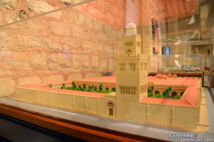 İslam Bilim ve Teknoloji Tarihi Müzesi kurtuba camii 700x464 - İslam Bilim ve Teknoloji Tarihi Müzesi